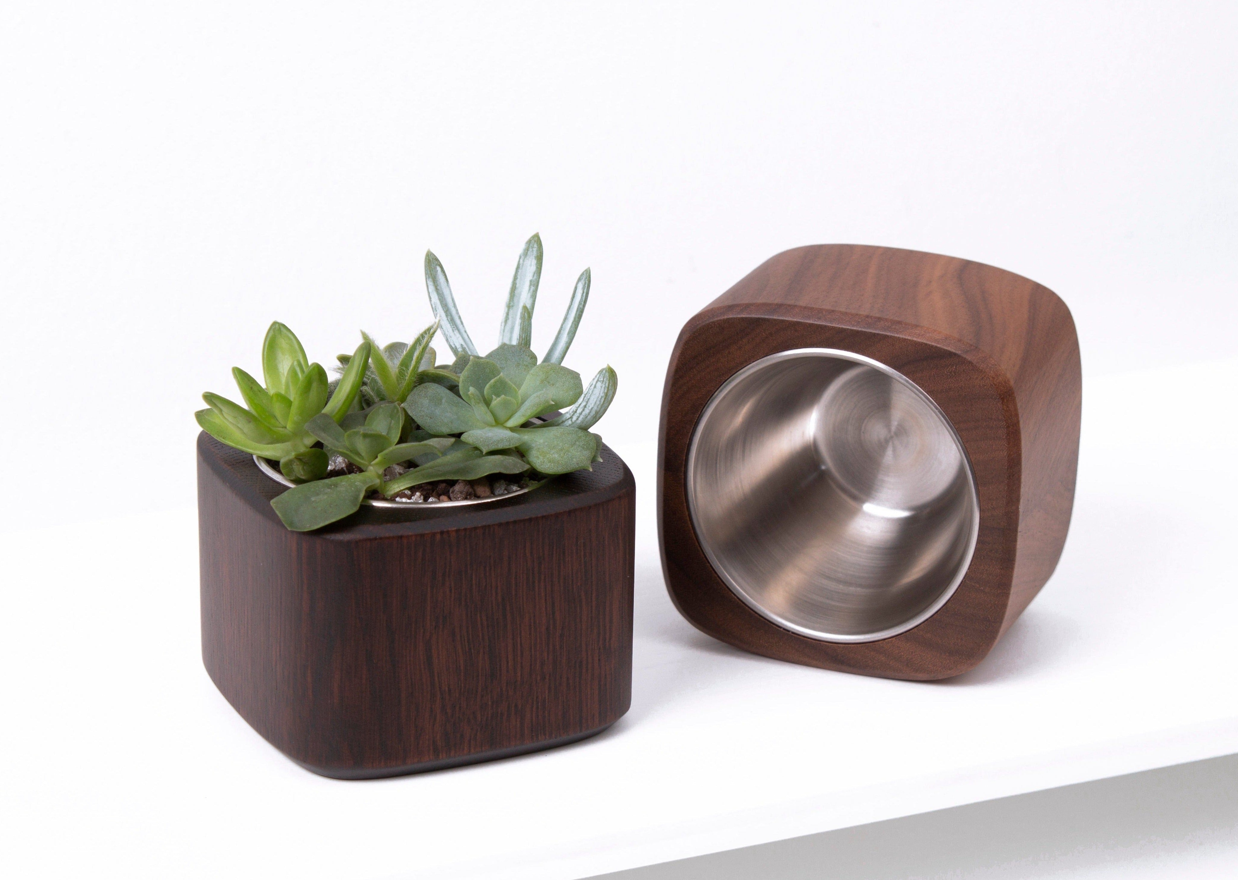 Planter pot