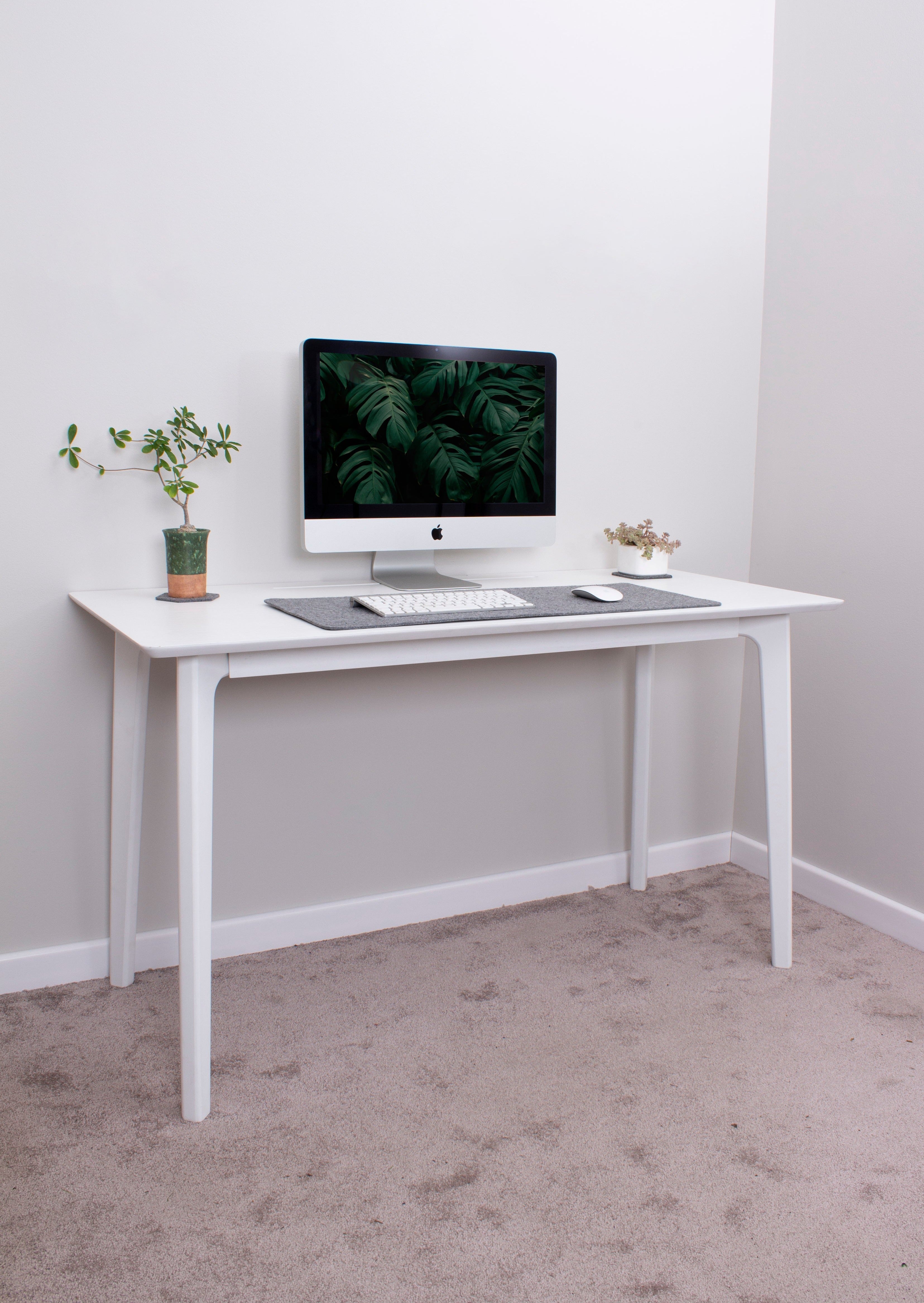 Bureau en bois de chêne