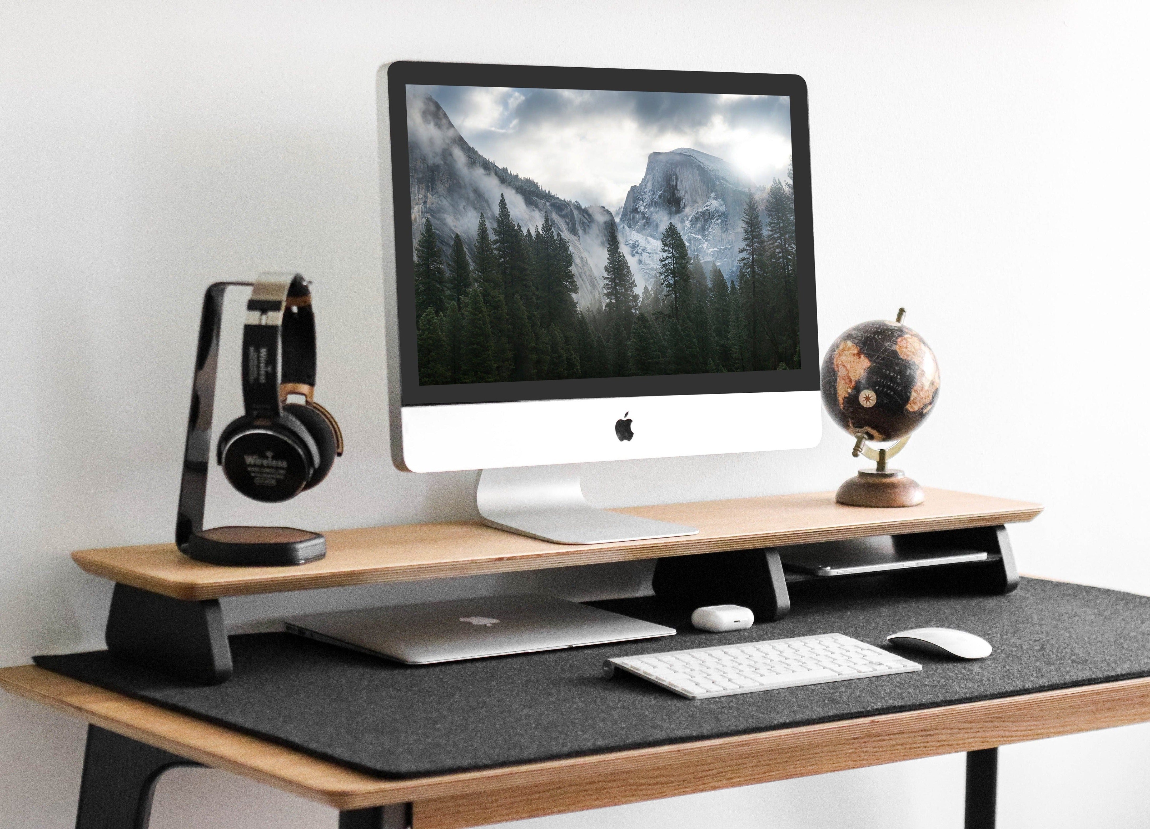 Monitor Stand (oak)