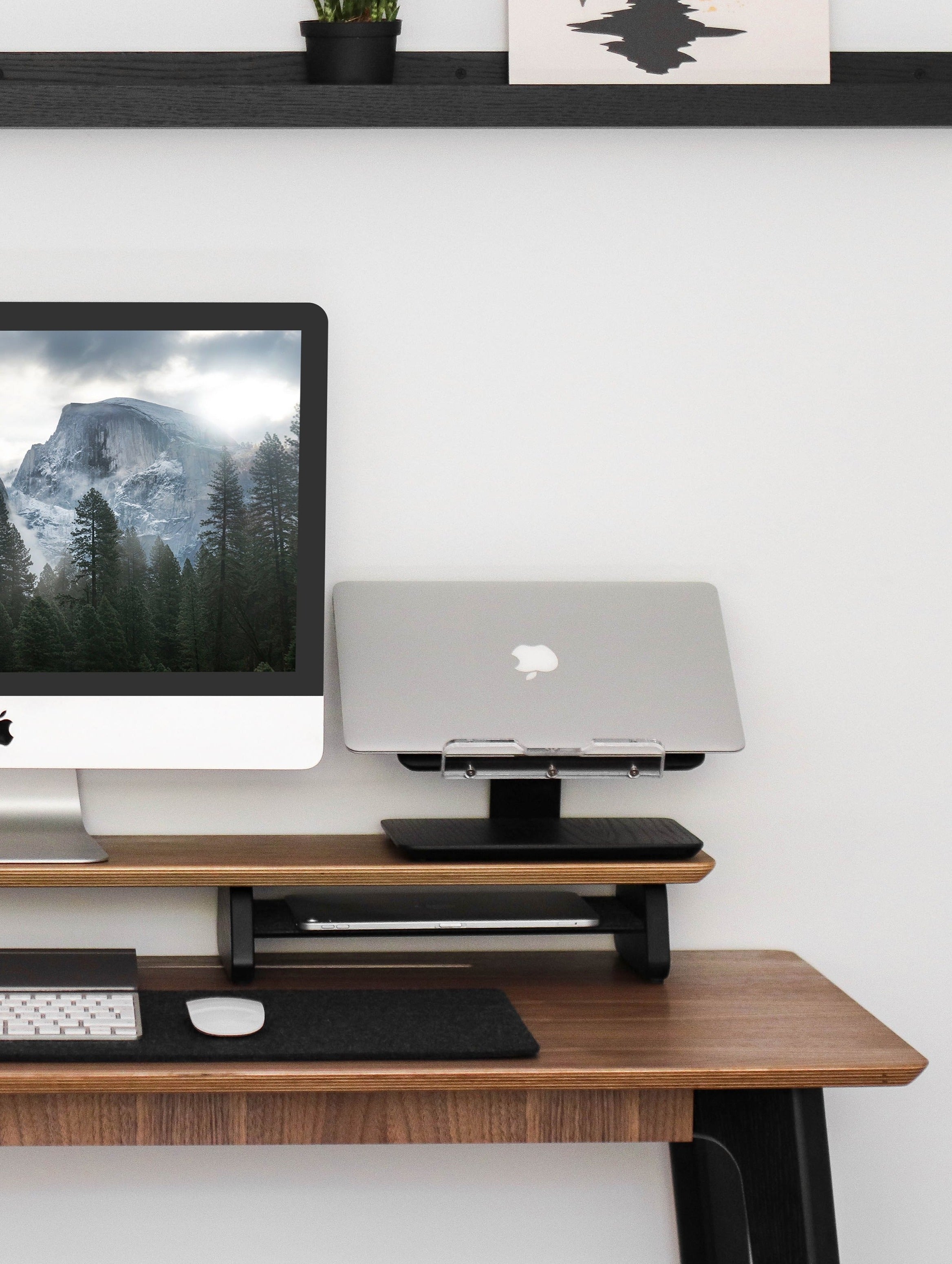 Bureau en bois de noyer