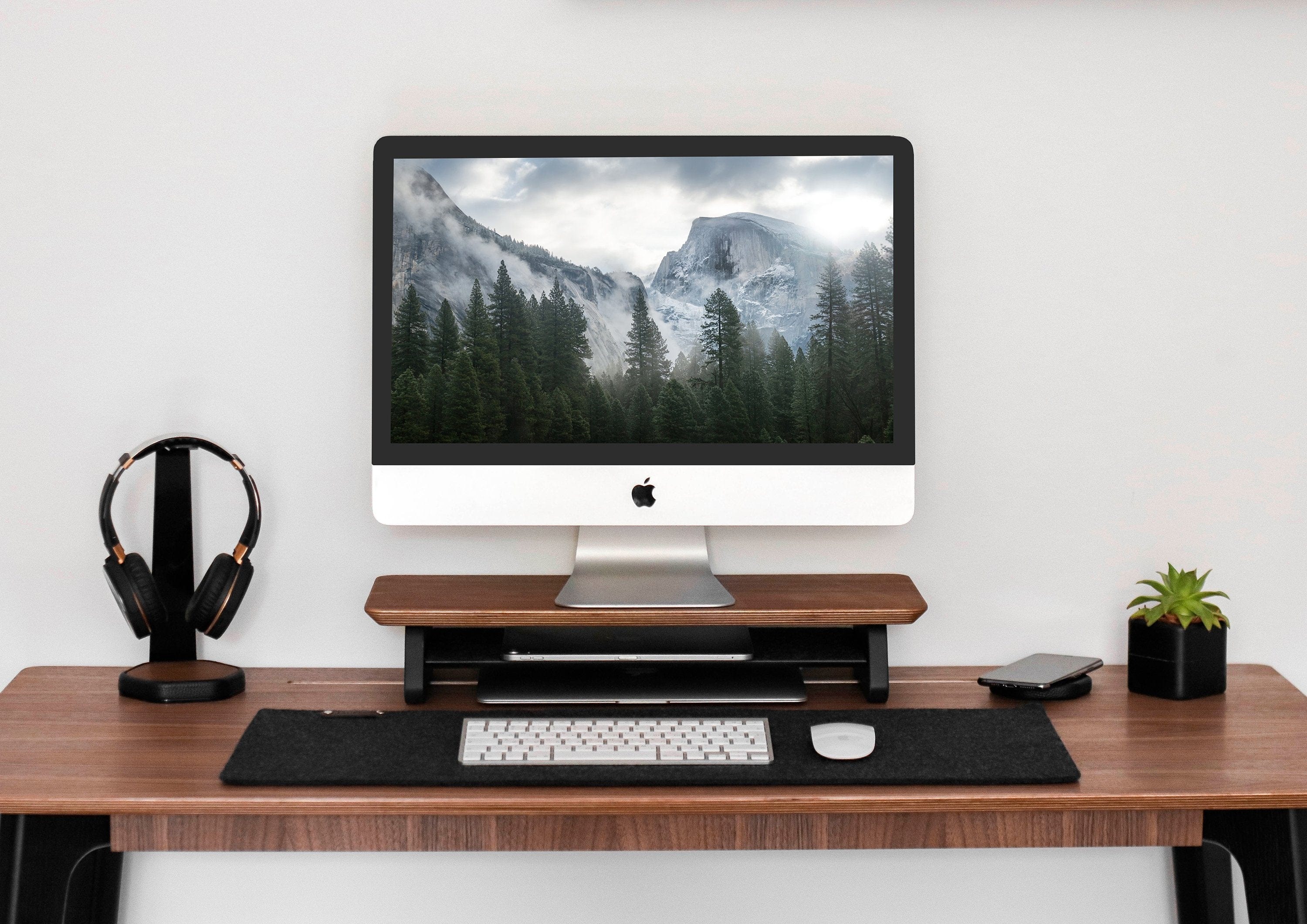 Small wooden monitor stand